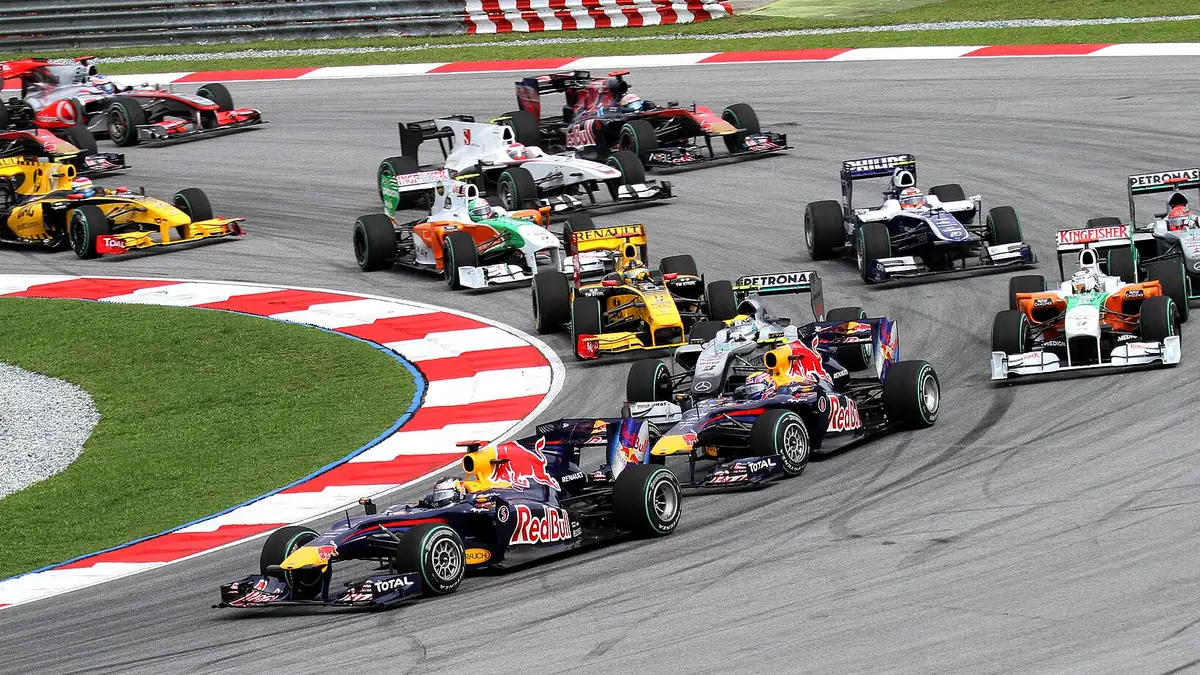 Formula One 2010 Rd.3 Malaysian GP: opening lap